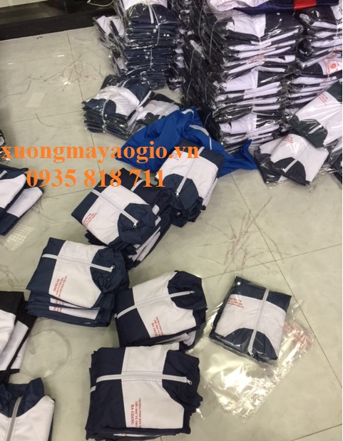 áo gió đồng phục rẽ nhất hcm